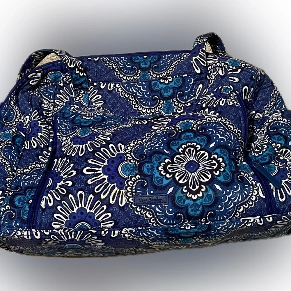 Vera Bradley Quilted Blue Floral Travel Tote Diaper Bag Carryall NWT